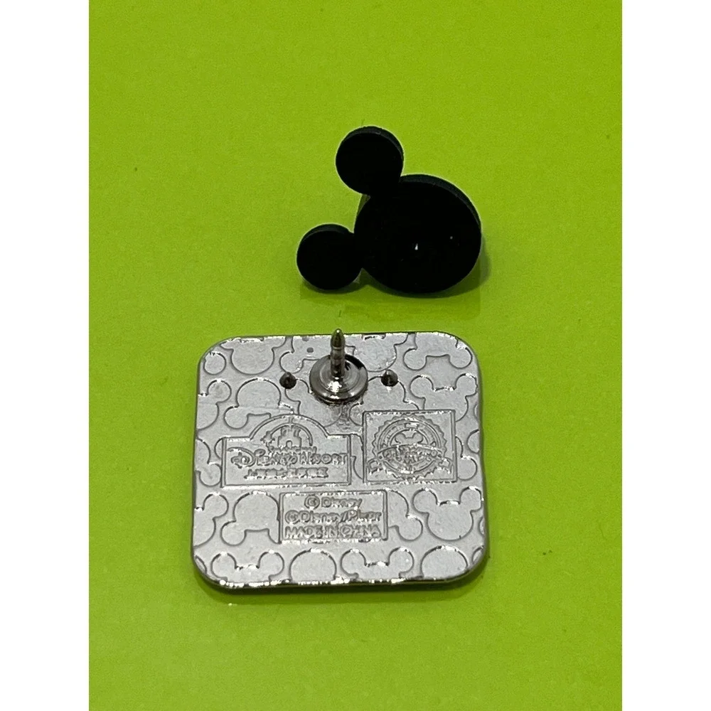 Disney Parks Rex Toy‎ Story Square Enamel Pin Green Dinosaur Collectible EUC
